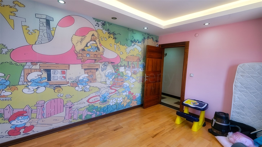 Квартира 4+1 в микрорайоне Гюрсу - Коньяалты 