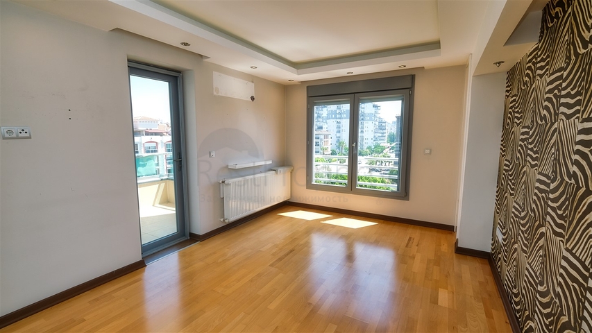 Квартира 4+1 в микрорайоне Гюрсу - Коньяалты 