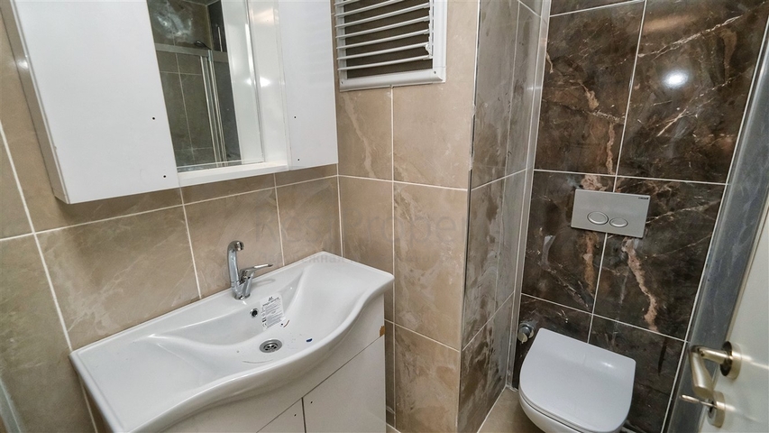 Квартира 2+1 в центре города Анталии