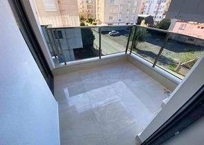 Новое комплексное здание в центре города Анталии