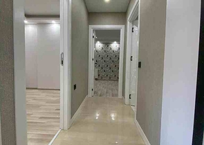 Новое комплексное здание в центре города Анталии