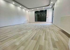 Новое комплексное здание в центре города Анталии