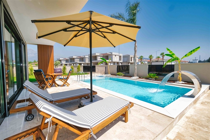 Виллы в микрорайоне Чамюва , Кемер - Анталия .