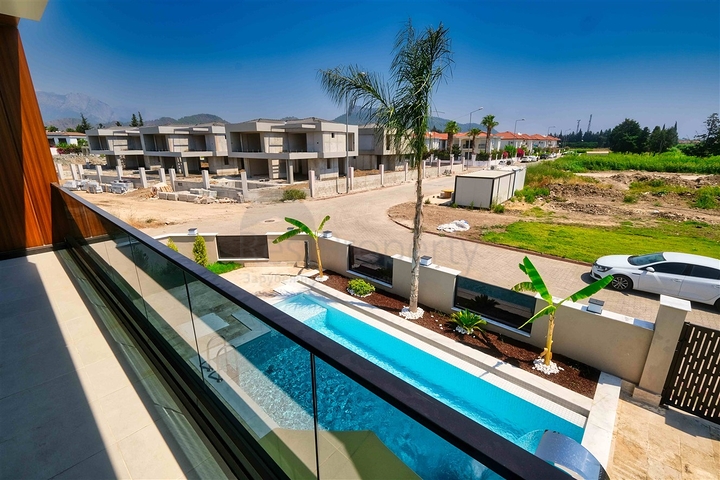 Виллы в микрорайоне Чамюва , Кемер - Анталия .