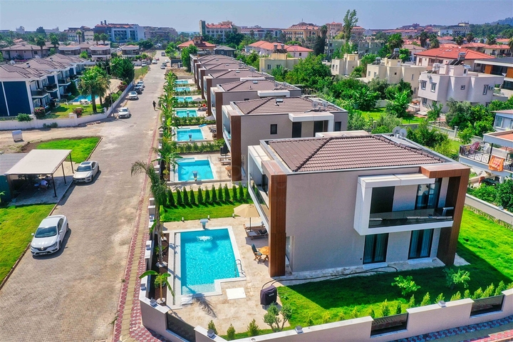 Виллы в микрорайоне Чамюва , Кемер - Анталия .