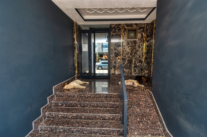 Квартира планировки 2+1 с мебелью в районе Кепез