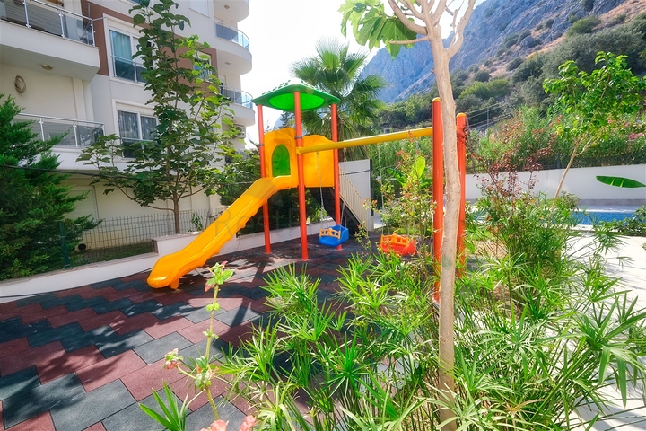 Квартиры планировок 1+1 в новом комплексе в районе Хурма