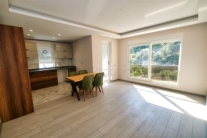 Квартиры планировок 1+1 в новом комплексе в районе Хурма