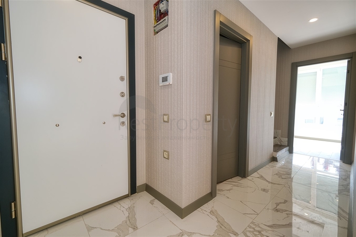 Квартиры планировок 1+1 в новом комплексе в районе Хурма