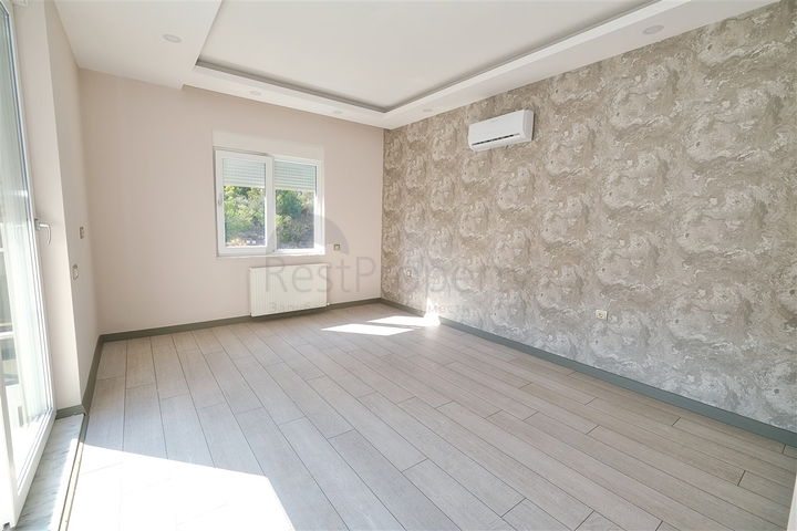 Квартиры планировок 1+1 в новом комплексе в районе Хурма