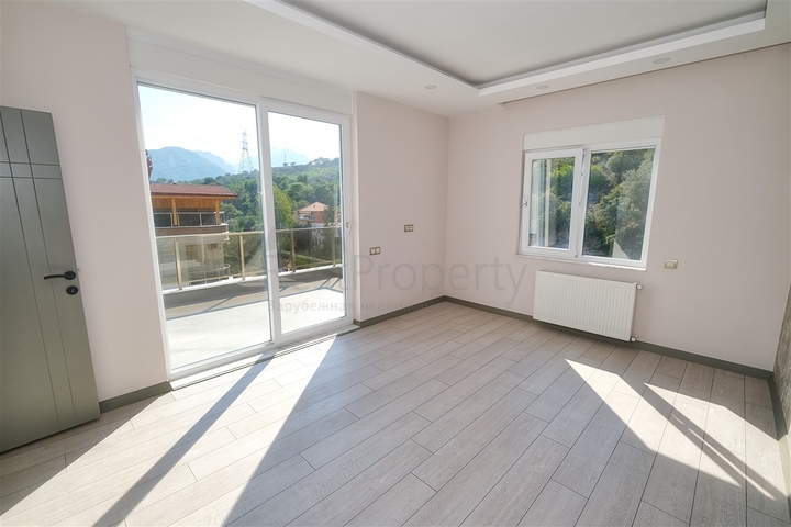 Квартиры планировок 1+1 в новом комплексе в районе Хурма