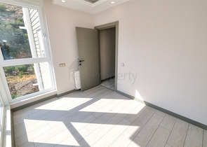 Квартиры планировок 1+1 в новом комплексе в районе Хурма