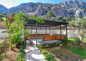 Квартиры планировок 1+1 в новом комплексе в районе Хурма