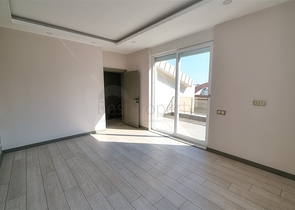 Квартиры планировок 1+1 в новом комплексе в районе Хурма