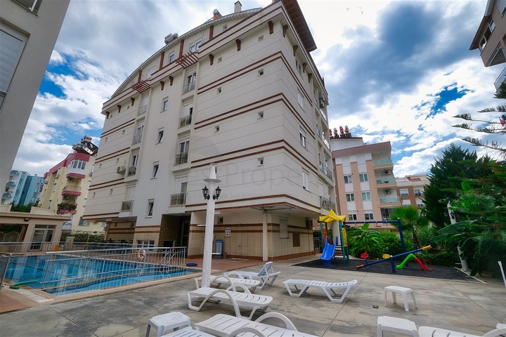 Квартира с планировкой 1+1 в районе Хурма - Анталия 