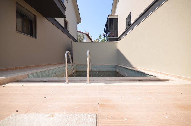 Отдельно стоящая вилла 5+1 в районе Фетхие