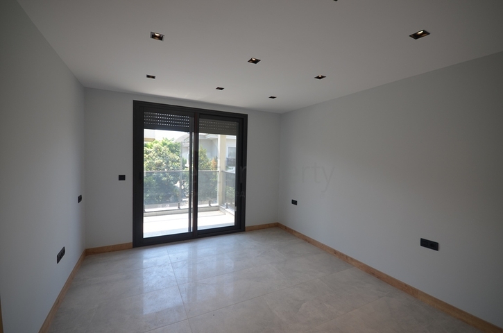 Отдельно стоящая вилла 5+1 в районе Фетхие