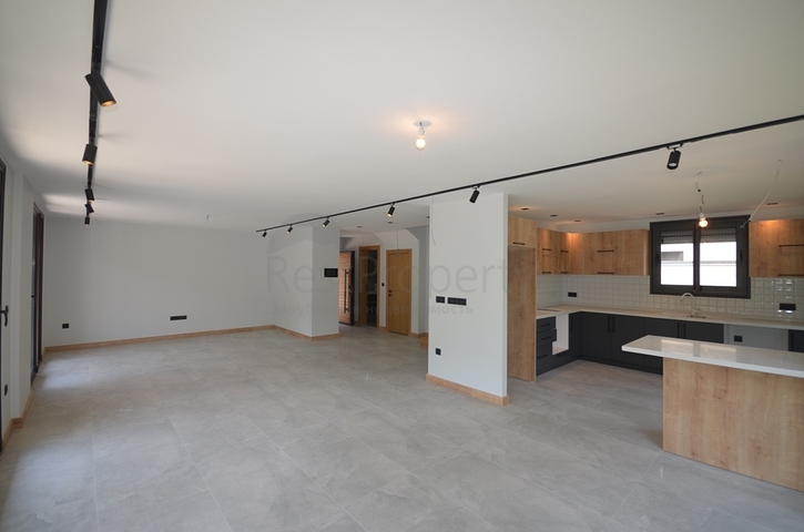 Отдельно стоящая вилла 5+1 в районе Фетхие