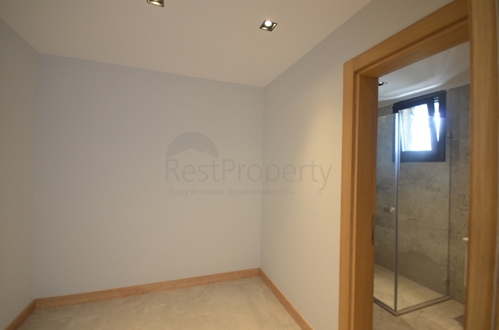 Отдельно стоящая вилла 5+1 в районе Фетхие