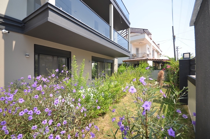 Отдельно стоящая вилла 5+1 в районе Фетхие