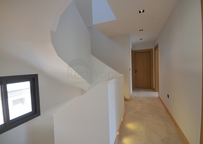 Отдельно стоящая вилла 5+1 в районе Фетхие