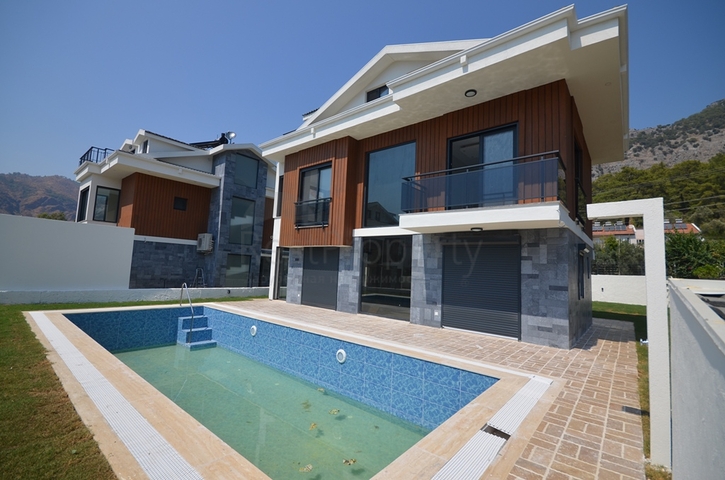 Вилла планеровки 4+1 в районе Фетхие 