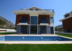 Вилла планеровки 4+1 в районе Фетхие 