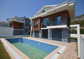 Вилла планеровки 4+1 в районе Фетхие 