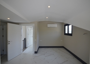 Вилла планеровки 4+1 в районе Фетхие 