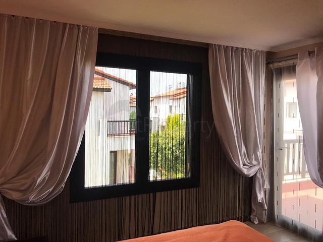 Вилла 3+1 с мебелью в комплексе гостиничного типа в Белеке Анталья