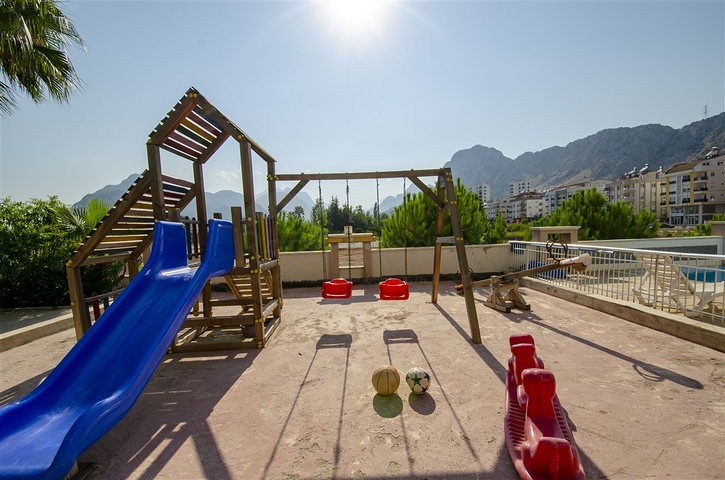 Квартира 3+1 с мебелью в комплексе в Хурме Коньяалты Анталья