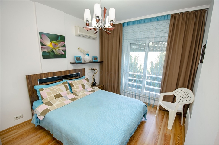 Квартира 3+1 с мебелью в комплексе в Хурме Коньяалты Анталья