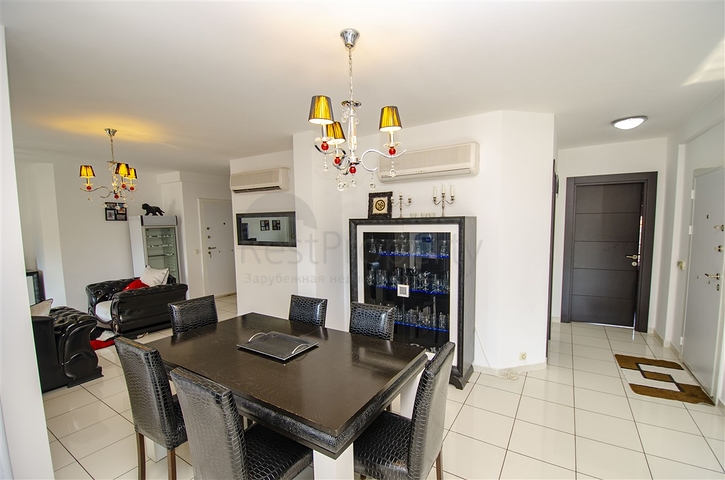 Квартира 3+1 с мебелью в комплексе в Хурме Коньяалты Анталья