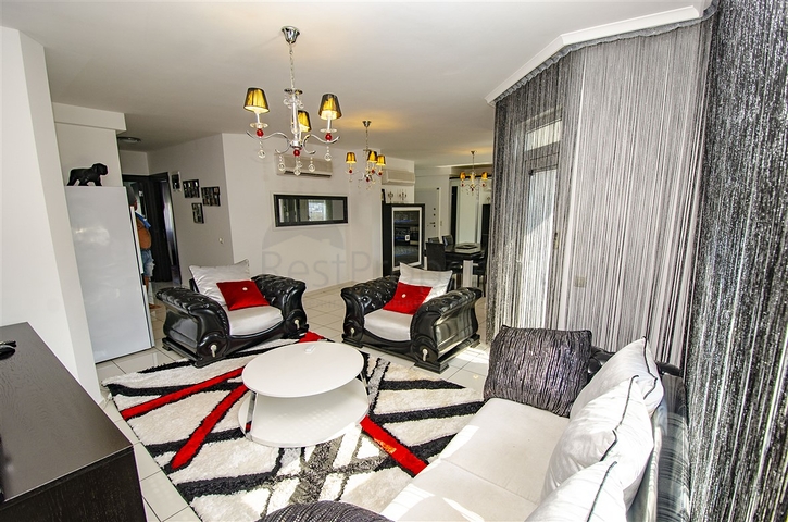 Квартира 3+1 с мебелью в комплексе в Хурме Коньяалты Анталья