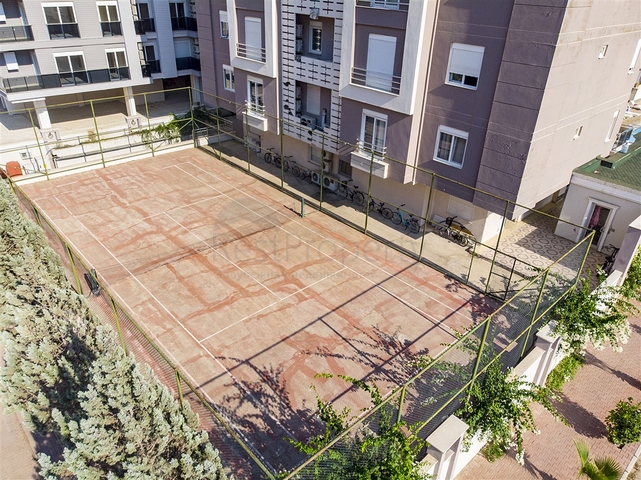 Квартира 3+1 с мебелью в комплексе в Хурме Коньяалты Анталья