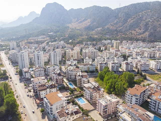 Квартира 3+1 с мебелью в комплексе в Хурме Коньяалты Анталья