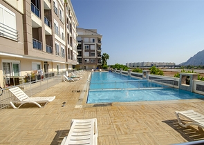 Квартира 3+1 с мебелью в комплексе в Хурме Коньяалты Анталья