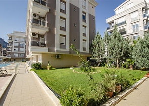 Квартира 3+1 с мебелью в комплексе в Хурме Коньяалты Анталья