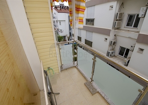 Пентхаус 3+1 с мебелью в 3 минутах ходьбы к морю в Анталии