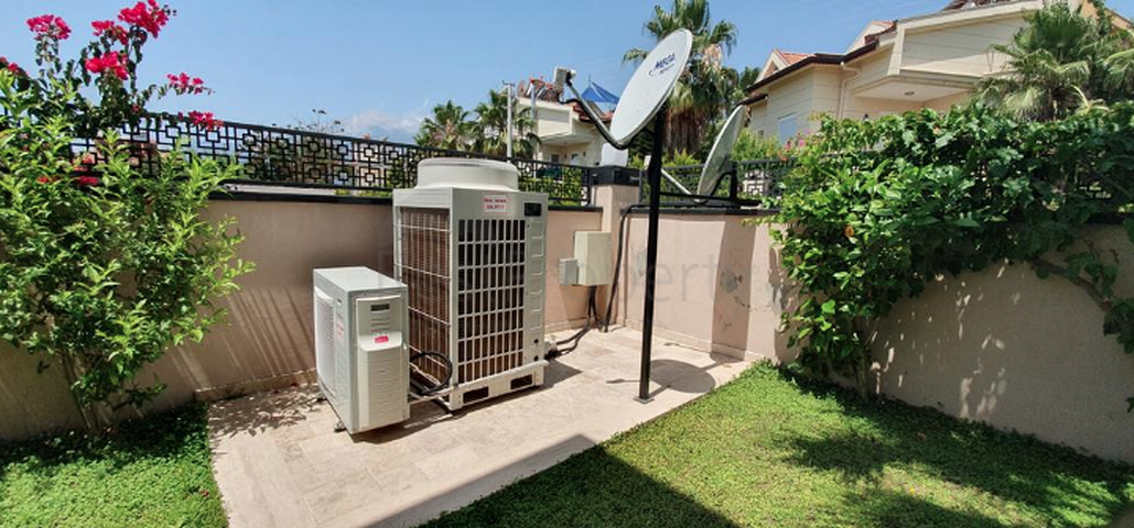 Отдельностоящая вилла 3+1 с бассейном в Кирише Кемере