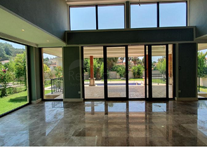 Отдельностоящая вилла 3+1 с бассейном в Кирише Кемере