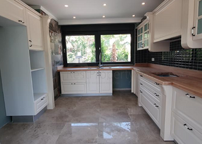 Отдельностоящая вилла 3+1 с бассейном в Кирише Кемере