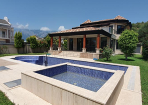 Отдельностоящая вилла 3+1 с бассейном в Кирише Кемере