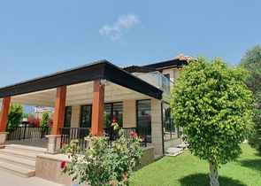 Отдельностоящая вилла 3+1 с бассейном в Кирише Кемере