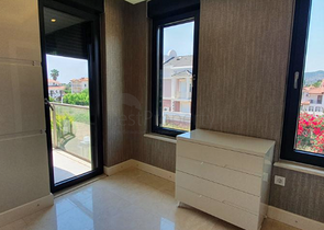 Отдельностоящая вилла 3+1 с бассейном в Кирише Кемере