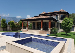 Отдельностоящая вилла 3+1 с бассейном в Кирише Кемере