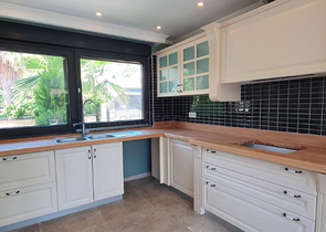 Отдельностоящая вилла 3+1 с бассейном в Кирише Кемере