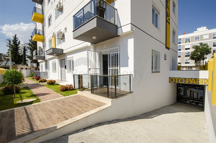 Квартиры 1+1  в готовом проекте в Муратпаше Анталья