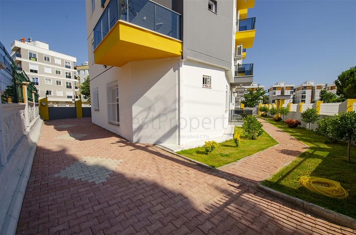 Квартиры 1+1  в готовом проекте в Муратпаше Анталья