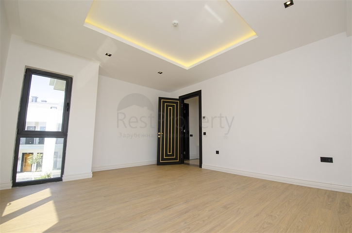 Элитный комплекс вилл в Дошемеальты Анталья